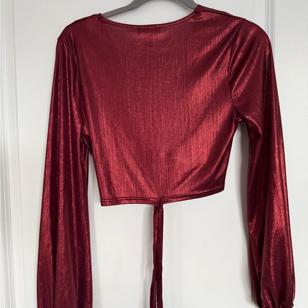 Privy Shimmering‎ Red Knot Crop Top - Picture 7 of 9